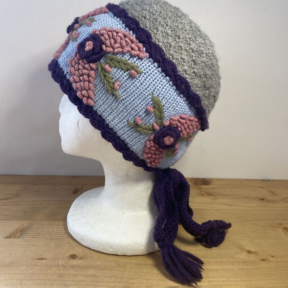 Peruvian Trading Co. Beanie Hat Embroidered Flowers Adjustable Wool Skull Cap
